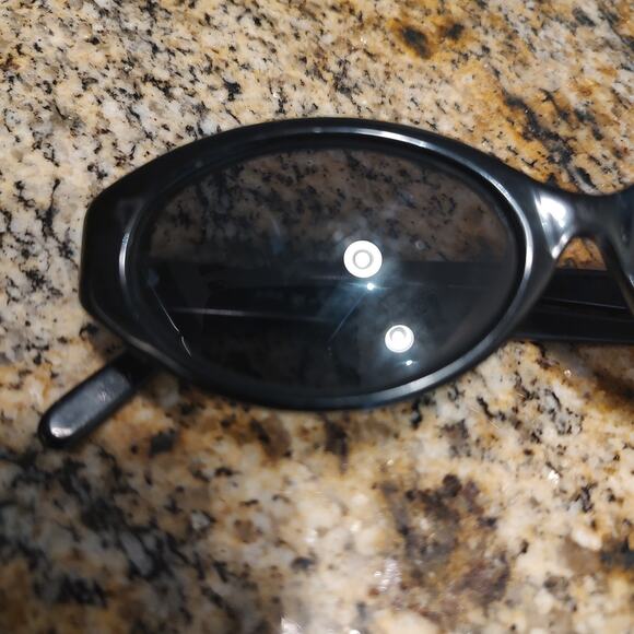 Hobie Kira Sunglasses Womens Black Oval Polarized Retro Style UV Protection - Picture 11 of 12